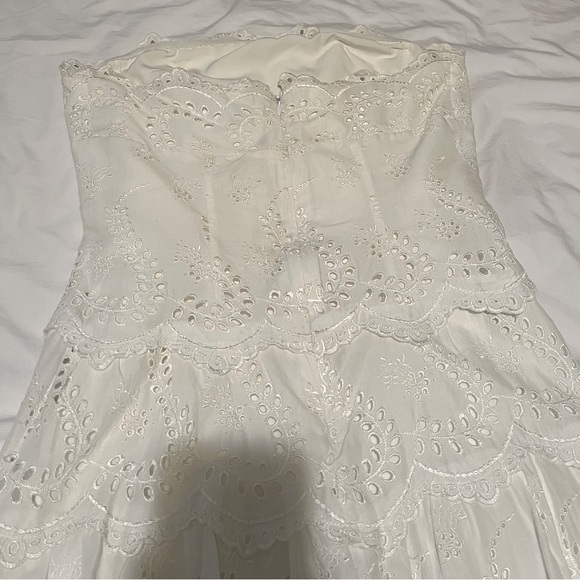 BCBG MAXAZRIA White Eyelet Strapless Dress
Petite - Picture 4 of 9